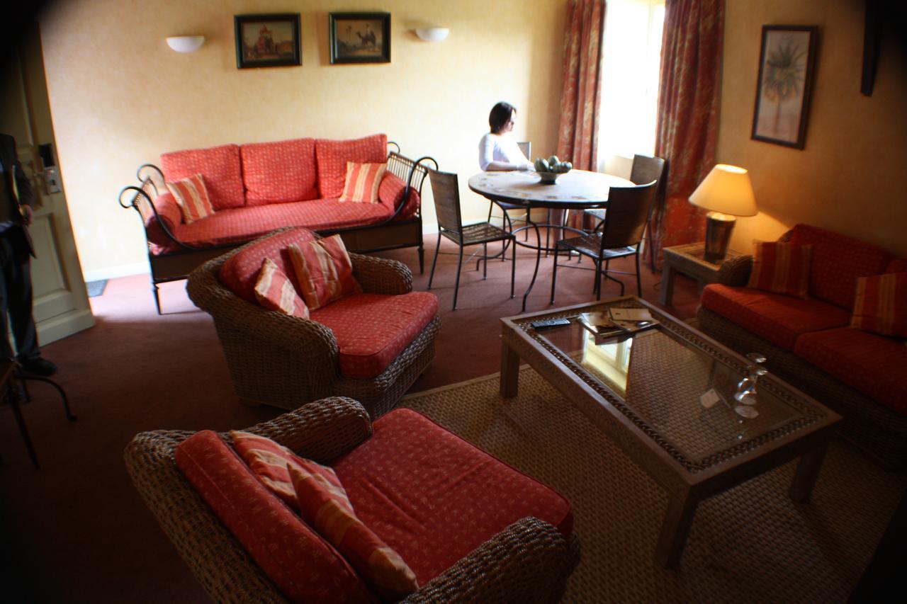 Best Western La Metairie Gosnay Εξωτερικό φωτογραφία
